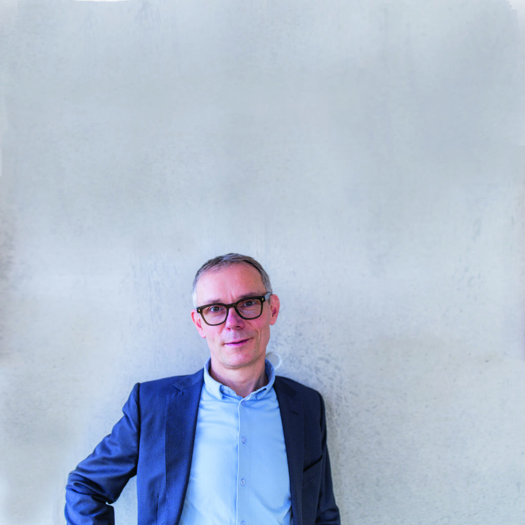 Porträtfoto Oliver Iglauer-Angrik