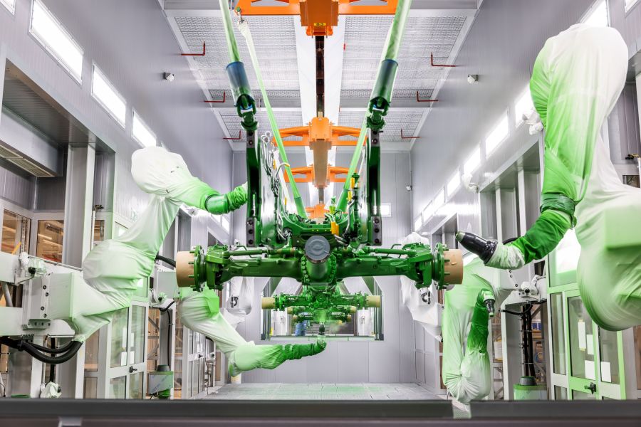 Blick in die Roboterlackieranlage