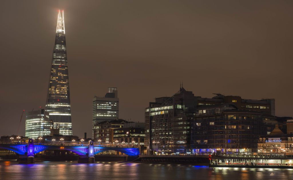 Blick auf den Wolkenkratzer „The Shard“ in London