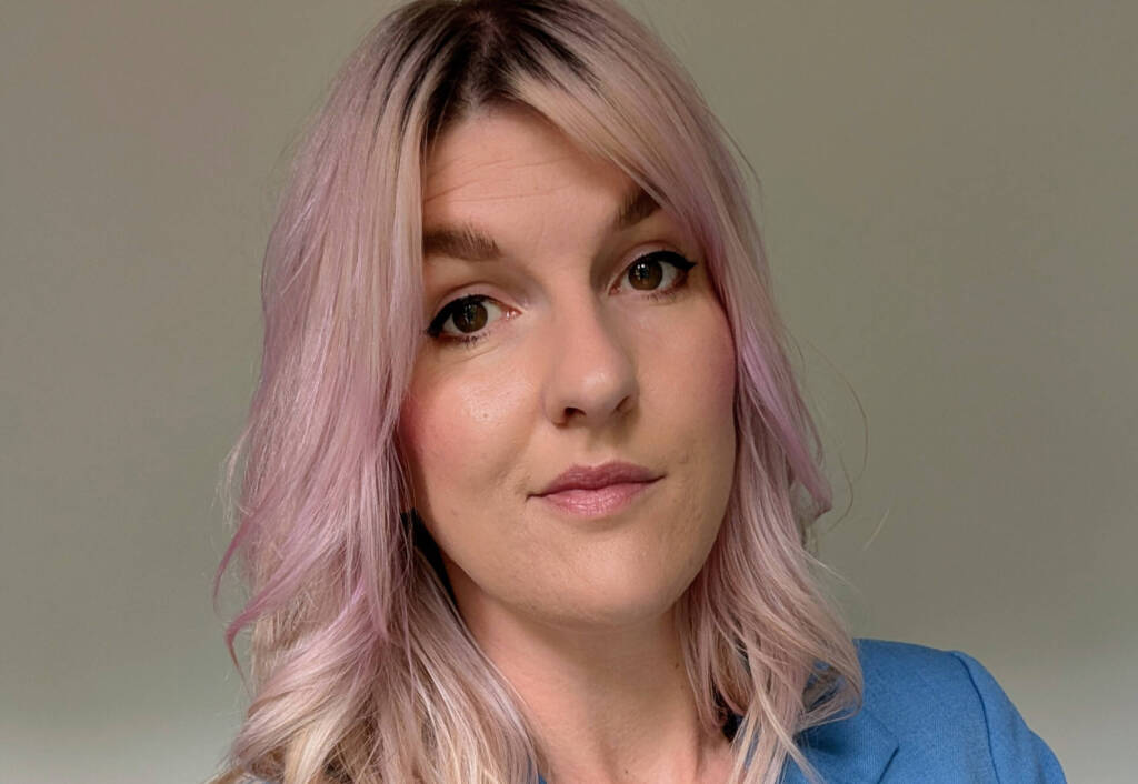 Porträtfoto Juliane Stender